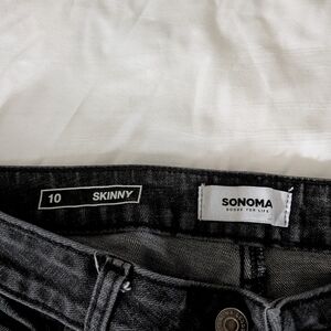 Sonoma Skinny Jeans in Charcoal